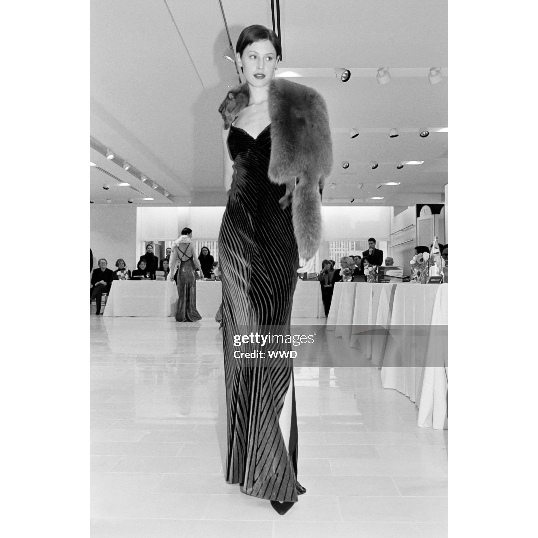 valentino black dress Crepe Couture bow-detail minidress concealed zipped back Valentino women's black dress 176970