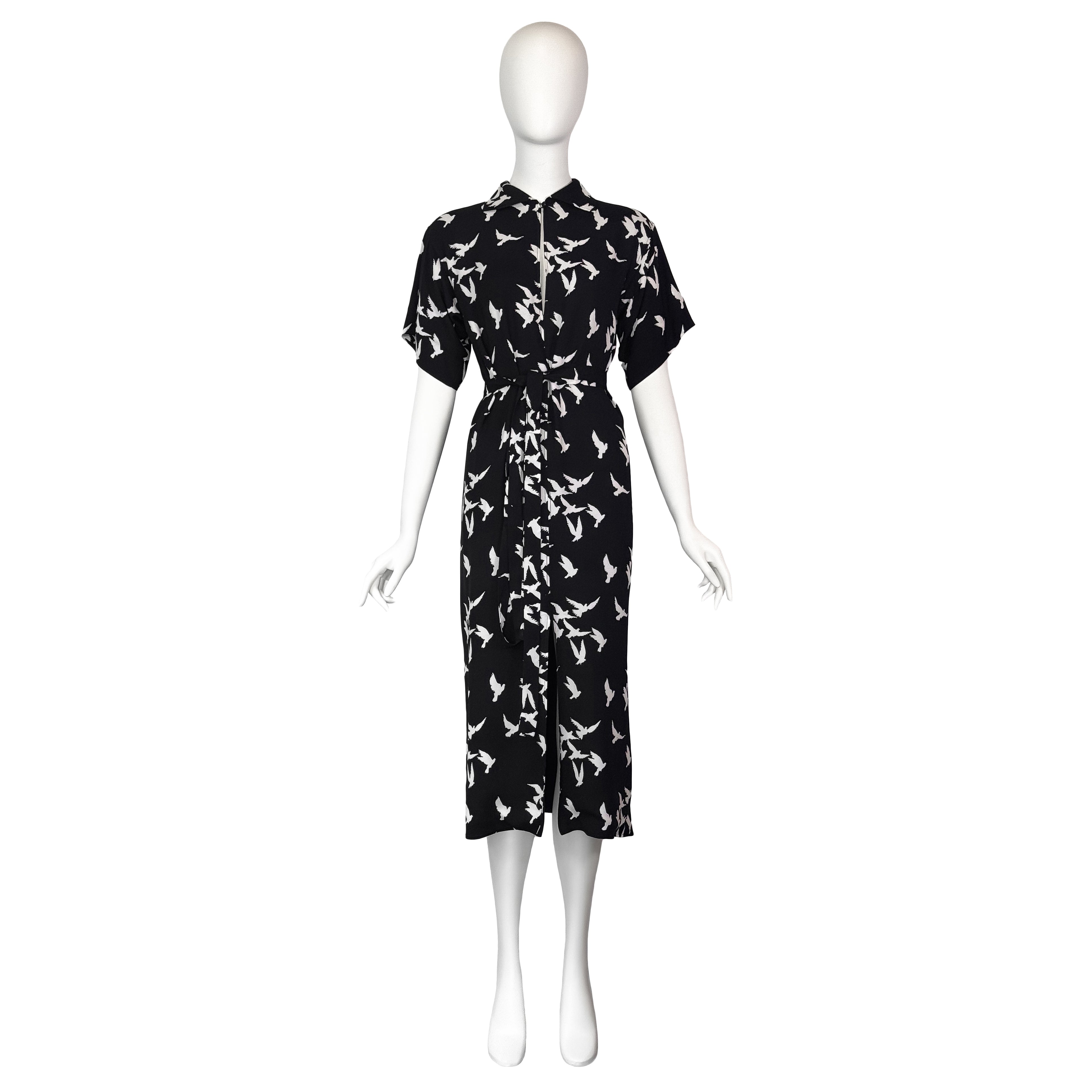 VINTAGE YVES SAINT LAURENT SS 1978 BLACK & WHITE BIRD PRINT DRESS – Uncommon Thread VINTAGE YVES SAINT LAURENT SS 1978 BLACK & WHITE BIRD PRINT DRESS – Uncommon Thread
